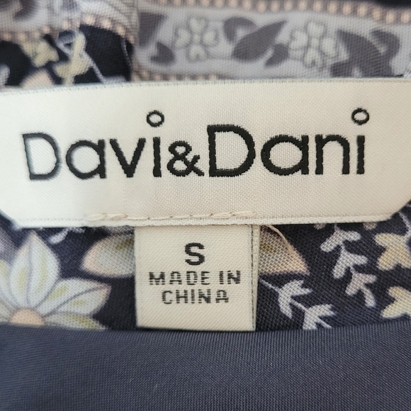 Davi & Dani Sleevelss Floral Snap-Front A-Line Ankle Length Maxi Dress - Size S - Picture 12 of 16